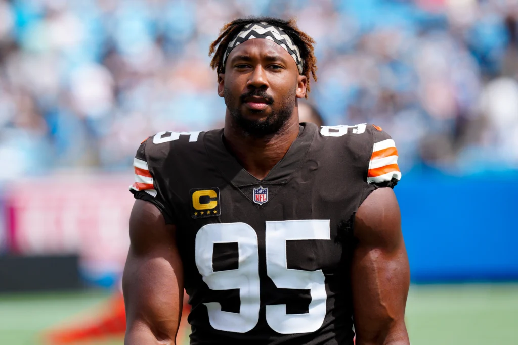 BREAKING NEWS: This standout player from the Cleveland Browns earns numerous accolades.