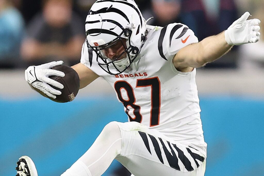 “Bengals Secure Tanner Hudson’s Return”