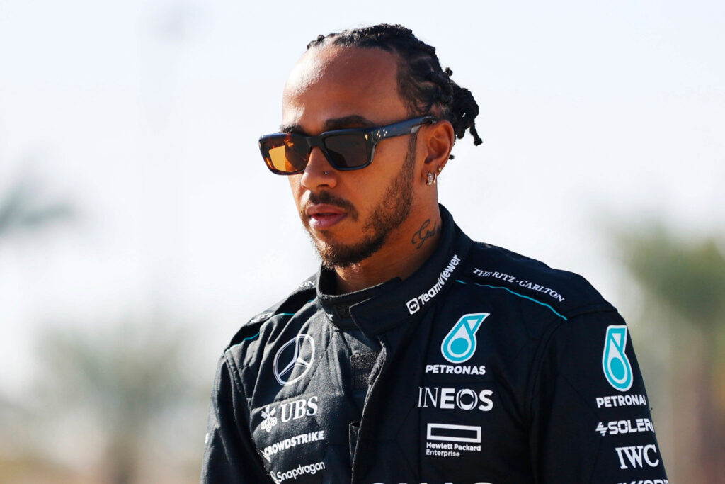 “Reflections on Challenges Faced by Lewis Hamilton at the Japanese Grand Prix”