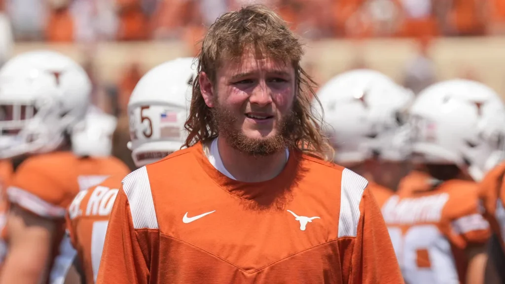 texas-qb-quinn-ewers-expected-miss-four-six-weeks