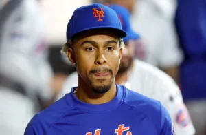 Mets shortstop Francisco Lindor missed his eighth consecutive game due to back discomfort.