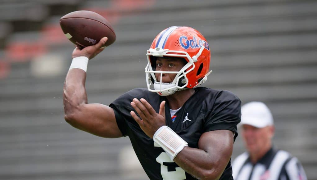 Florida-Gators-quarterback-D.J.-Lagway-2_Florida-Gators-Football-Fall-Practice_089-1021x580