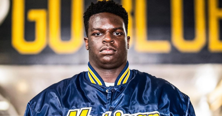 The Michigan Wolverines’ five-star offensive lineman Andrew Babalola has been suspended following an inappropriate speech about the management.