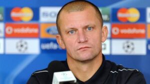 dorinel_munteanu_has_been_dismissed_as_steaua_coach