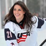 iho-hilary-knight-2013-gettyimages-186237800_37004308_ver1.0