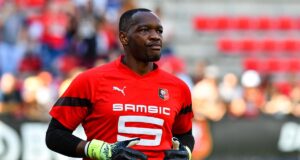 Breaking: Stade Rennais F.C. Have Part Ways with Goalkeepe “Steve Mandanda” After Heated Argument Due to…